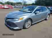 2019 Toyota Camry SE z VIN 4T1B11HK7KU778045, wystawiony jako IAAI lot #43079893 z przebiegiem 58 799 mil mil oraz . Historia ofert i sprzedaży dostępna na DreamBid. Obrazek 19.