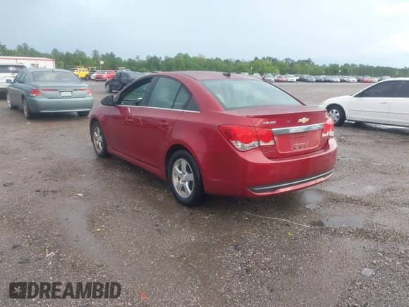 2014 Chevrolet Cruze 1LT with VIN 1G1PD5SBXE7386450, listed as a IAAI auction lot 42916000 with 117,916 mi miles and . Bid and sale history available at DreamBid. Image 3.