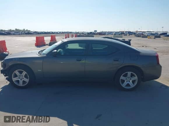 2008 Dodge Charger with VIN 2B3KA43G88H334100, listed as a IAAI auction lot 43401165 with 144,090 mi miles and . Bid and sale history available at DreamBid. Image 15.
