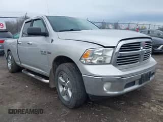 2014 Ram 1500 Big Horn z VIN 1C6RR7GT1ES422027, wystawiony jako IAAI lot #41998074 z przebiegiem 148 946 mil mil oraz . Historia ofert i sprzedaży dostępna na DreamBid. Obrazek 1.