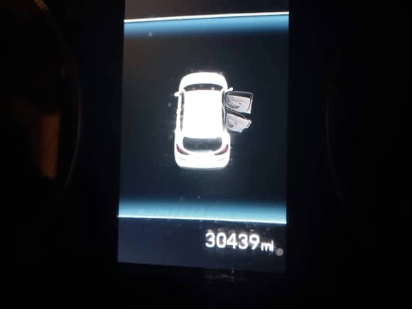 2021 Hyundai Tucson Limited with VIN KM8J3CAL6MU385001, listed as a IAAI auction lot 42230850 with 30,439 mi miles and . Bid and sale history available at DreamBid. Image 16.