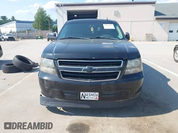 2011 Chevrolet Tahoe с VIN 1GNSKDFJ3BR192126, выставлен на аукционе IAAI как лот 42859897 с пробегом 179 063 миль миль и . История ставок и продаж доступна на DreamBid. Изображение 13.