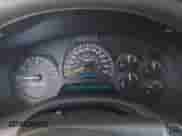 2002 Chevrolet TrailBlazer LTZ z VIN 1GNDT13S722324590, wystawiony jako IAAI lot #43377941 z przebiegiem 209 716 mil mil oraz . Historia ofert i sprzedaży dostępna na DreamBid. Obrazek 7.