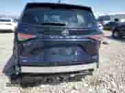 2023 Toyota Sienna Limited z VIN 5TDZSKFC8PS096076, wystawiony jako Copart lot #53743435 z przebiegiem 40 626 mil mil oraz Szkoda całkowita • Salvage title. Historia ofert i sprzedaży dostępna na DreamBid. Obrazek 6.