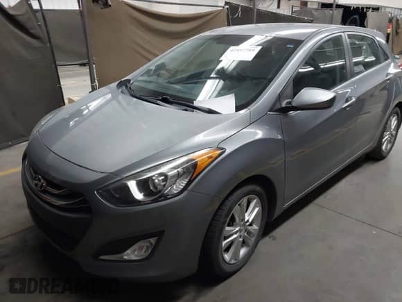 2015 Hyundai Elantra with VIN KMHD35LHXFU237907, listed as a IAAI auction lot 42857789 with 94,486 mi miles and . Bid and sale history available at DreamBid. Image 2.
