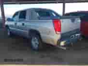 2005 Chevrolet Avalanche Z66 z VIN 3GNEC12Z15G228324, wystawiony jako IAAI lot #42428371 z przebiegiem Nie podano mil oraz . Historia ofert i sprzedaży dostępna na DreamBid. Obrazek 3.