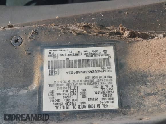 1991 Ford Explorer Eddie Bauer with VIN 1FMCU24X3MUA54214, listed as a IAAI auction lot 42010794 with 55,239 mi miles and . Bid and sale history available at DreamBid. Image 9.