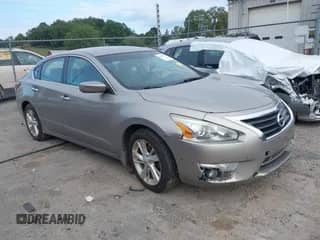 2015 Nissan Altima 2.5 with VIN 1N4AL3AP8FC495781, listed as a IAAI auction lot 43092477 with 224,077 mi miles and . Bid and sale history available at DreamBid. Image 1.