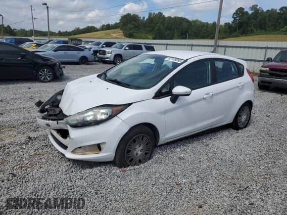 2016 Ford Fiesta S with VIN 3FADP4TJ9GM171299, listed as a Copart auction lot 82109895 with 110,806 mi miles and Salvage title. Bid and sale history available at DreamBid. Image 1.