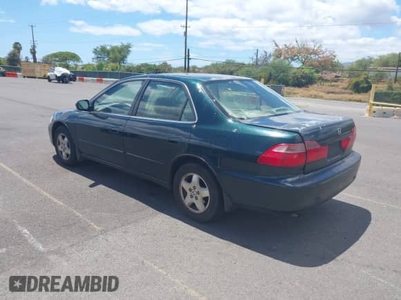 1999 Honda Accord EX with VIN 1HGCG1657XA026473, listed as a IAAI auction lot 42500576 with 112,480 mi miles and . Bid and sale history available at DreamBid. Image 3.