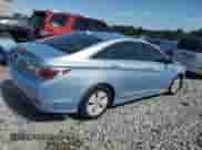 2013 Hyundai Sonata с VIN KMHEC4A41DA098862, выставлен на аукционе Copart как лот 64333405 с пробегом 166 374 миль миль и Чистый • Clean title. История ставок и продаж доступна на DreamBid. Изображение 3.