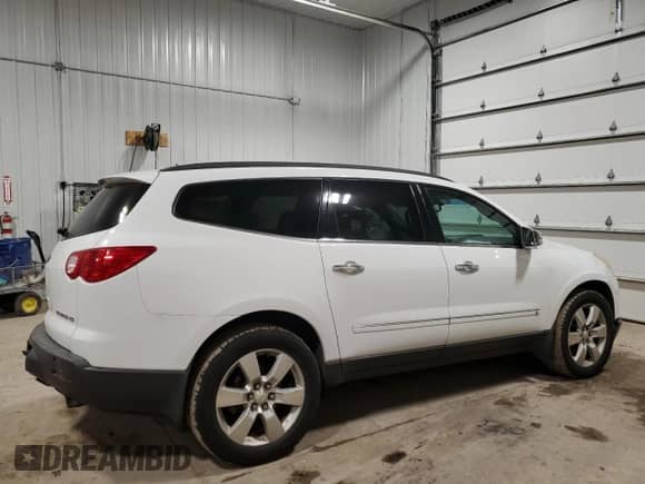 2009 Chevrolet Traverse LTZ with VIN 1GNEV33DX9S109405, listed as a Copart auction lot 84561344 with 171,791 mi miles and Salvage title. Bid and sale history available at DreamBid. Image 3.
