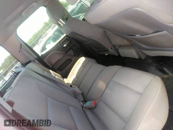 2015 Chevrolet Silverado 1500 Work Truck с VIN 1GCRCPEC7FZ201991, выставлен на аукционе IAAI как лот 42237687 с пробегом Не указан миль и . История ставок и продаж доступна на DreamBid. Изображение 8.