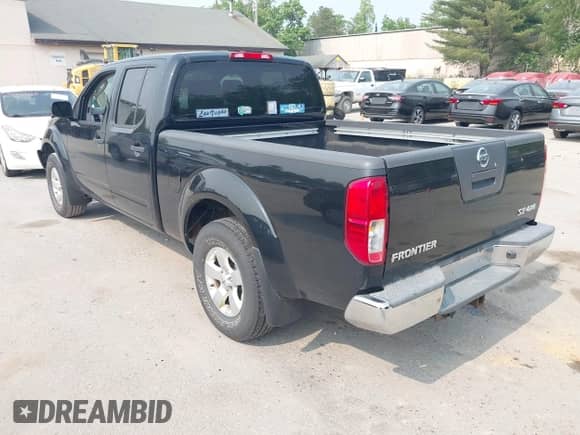 2010 Nissan Frontier SE z VIN 1N6AD0FV8AC425491, wystawiony jako IAAI lot #42419388 z przebiegiem 128 801 mil mil oraz . Historia ofert i sprzedaży dostępna na DreamBid. Obrazek 3.