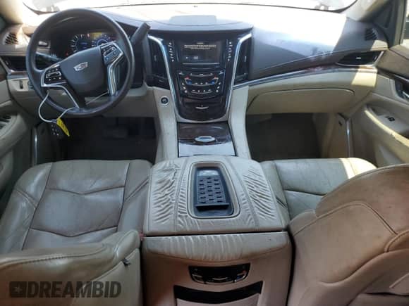 2017 Cadillac Escalade ESV Luxury с VIN 1GYS3HKJ5HR124979, выставлен на аукционе Copart как лот 65585895 с пробегом 196 354 миль миль и Чистый • Clean title. История ставок и продаж доступна на DreamBid. Изображение 8.