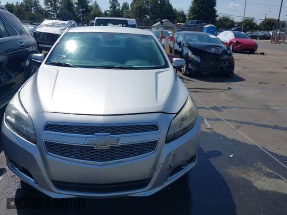 2013 Chevrolet Malibu LTZ с VIN 1G11H5SA4DF254502, выставлен на аукционе IAAI как лот 43303370 с пробегом 175 924 миль миль и . История ставок и продаж доступна на DreamBid. Изображение 12.