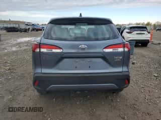 2024 Toyota Corolla Cross L с VIN 7MUAAABG2RV115698, выставлен на аукционе Copart как лот 82568305 с пробегом 11 421 миль миль и Списание • Salvage title. История ставок и продаж доступна на DreamBid. Изображение 6.