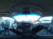 2017 Toyota Sienna XLE Auto Access Seat z VIN 5TDYZ3DC3HS880828, wystawiony jako IAAI lot #41609436 z przebiegiem 106 855 mil mil oraz . Historia ofert i sprzedaży dostępna na DreamBid. Obrazek 18.