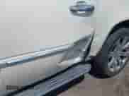 2013 Cadillac Escalade ESV Luxury с VIN 1GYS4HEF1DR228321, выставлен на аукционе IAAI как лот 42536138 с пробегом 160 957 миль миль и . История ставок и продаж доступна на DreamBid. Изображение 6.