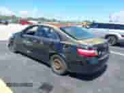 2007 Toyota Camry XLE z VIN JTNBE46K373075368, wystawiony jako IAAI lot #43354330 z przebiegiem 361 006 mil mil oraz . Historia ofert i sprzedaży dostępna na DreamBid. Obrazek 3.