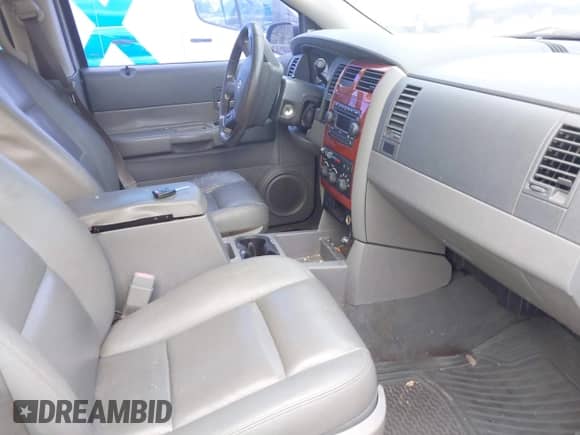 2005 Dodge Durango SLT with VIN 1D4HD48NX5F614902, listed as a IAAI auction lot 43393036 with 220,884 mi miles and . Bid and sale history available at DreamBid. Image 5.