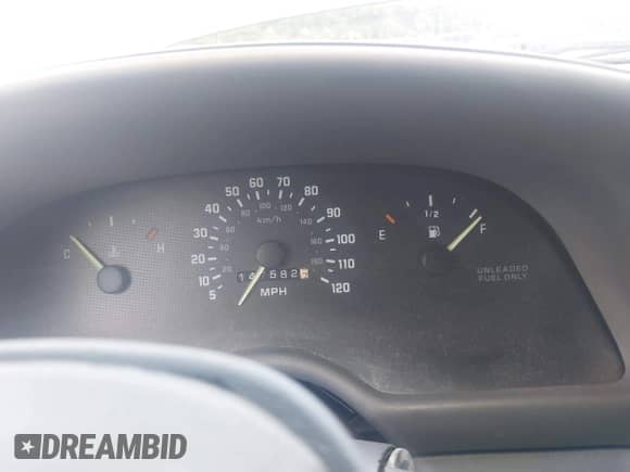 1996 Chevrolet Corsica с VIN 1G1LD5546TY235348, выставлен на аукционе IAAI как лот 42741795 с пробегом 147 582 миль миль и . История ставок и продаж доступна на DreamBid. Изображение 7.