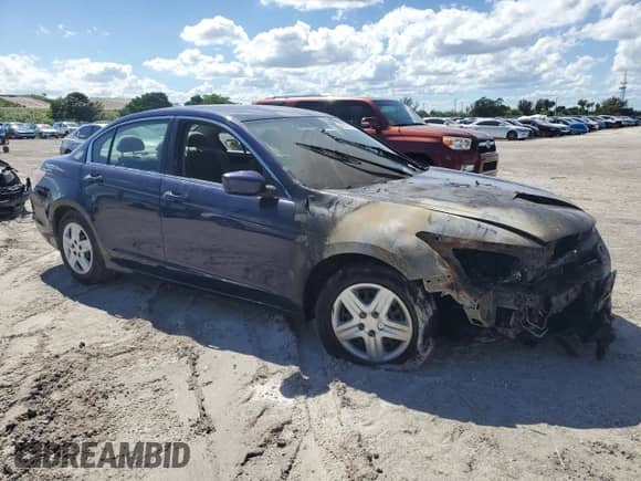 2011 Honda Accord LX с VIN 1HGCP2F33BA142685, выставлен на аукционе Copart как лот 86271885 с пробегом Не указан миль и На запчасти • Non repairable. История ставок и продаж доступна на DreamBid. Изображение 4.