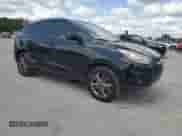 2015 Hyundai Tucson GLS z VIN KM8JT3AF1FU101528, wystawiony jako Copart lot #63155665 z przebiegiem 207 523 mil mil oraz Szkoda całkowita • Salvage title. Historia ofert i sprzedaży dostępna na DreamBid. Obrazek 4.