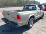 2003 Dodge Dakota z VIN 1D7FL16X13S358492, wystawiony jako IAAI lot #41903051 z przebiegiem 151 162 mil mil oraz . Historia ofert i sprzedaży dostępna na DreamBid. Obrazek 4.