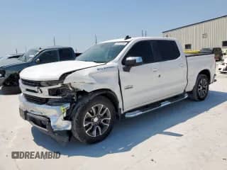 2019 Chevrolet Silverado 1500 LT z VIN 3GCPWCED8KG111906, wystawiony jako Copart lot #67813335 z przebiegiem 103 227 mil mil oraz Szkoda całkowita • Salvage title. Historia ofert i sprzedaży dostępna na DreamBid. Obrazek 1.