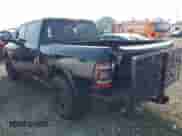 2013 Ram 1500 Express z VIN 1C6RR7KT9DS671178, wystawiony jako IAAI lot #42743940 z przebiegiem 201 702 mil mil oraz . Historia ofert i sprzedaży dostępna na DreamBid. Obrazek 3.