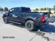 2020 Ram 1500 SLT z VIN 1C6RR6TT5LS133603, wystawiony jako IAAI lot #42357399 z przebiegiem 75 102 mil mil oraz . Historia ofert i sprzedaży dostępna na DreamBid. Obrazek 3.