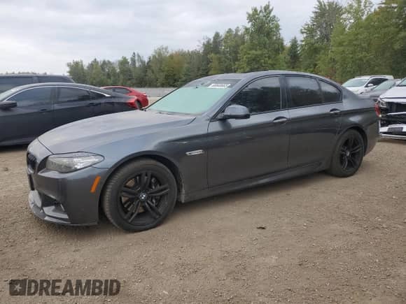 2015 BMW 5 Series 535d xDrive z VIN WBAFV3C54FD687003, wystawiony jako Copart lot #80669665 z przebiegiem 193 060 mil mil oraz Czysty tytuł • Clean title. Historia ofert i sprzedaży dostępna na DreamBid. Obrazek 1.