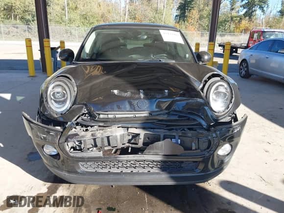 2019 MINI Hardtop Cooper with VIN WMWXP5C50K2H95671, listed as a IAAI auction lot 43432989 with 119,335 mi miles and . Bid and sale history available at DreamBid. Image 12.