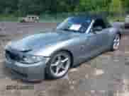 2006 BMW Z4 3.0si с VIN 4USBU53556LW91321, выставлен на аукционе IAAI как лот 42626601 с пробегом 109 974 миль миль и . История ставок и продаж доступна на DreamBid. Изображение 2.