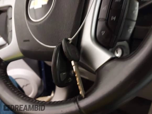2008 Chevrolet Equinox LT с VIN 2CNDL43F186014908, выставлен на аукционе IAAI как лот 42296411 с пробегом 139 826 миль миль и . История ставок и продаж доступна на DreamBid. Изображение 11.