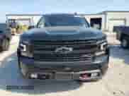 2021 Chevrolet Silverado 1500 LT Trail Boss with VIN 3GCPYFEL7MG218869, listed as a Copart auction lot 80204525 with 38,569 mi miles and Salvage title. Bid and sale history available at DreamBid. Image 5.