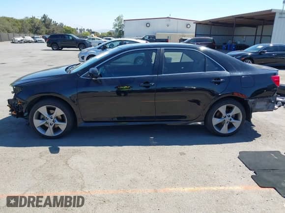 2012 Toyota Camry L с VIN 4T1BF1FK1CU202389, выставлен на аукционе IAAI как лот 42989613 с пробегом 109 010 миль миль и . История ставок и продаж доступна на DreamBid. Изображение 15.