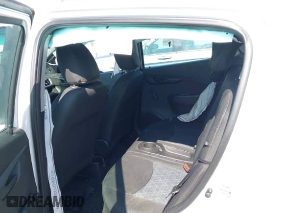 2022 Chevrolet Spark LS с VIN KL8CB6SA9NC013876, выставлен на аукционе IAAI как лот 42498680 с пробегом 30 276 миль миль и . История ставок и продаж доступна на DreamBid. Изображение 8.