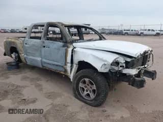 2007 Dodge Dakota с VIN 1D3HW48J47S118077, выставлен на аукционе IAAI как лот 42044724 с пробегом Не указан миль и . История ставок и продаж доступна на DreamBid. Изображение 1.