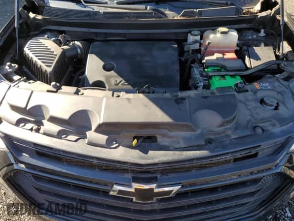 2021 Chevrolet Traverse LT with VIN 1GNEVHKW5MJ202945, listed as a Copart auction lot 85732685 with 104,680 mi miles and Clean title. Bid and sale history available at DreamBid. Image 12.