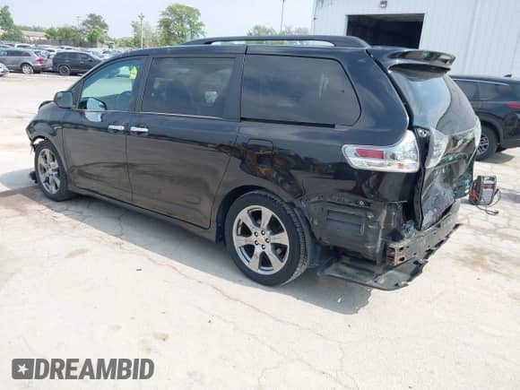 2017 Toyota Sienna SE with VIN 5TDXZ3DC4HS840494, listed as a IAAI auction lot 42418699 with 89,979 mi miles and . Bid and sale history available at DreamBid. Image 3.