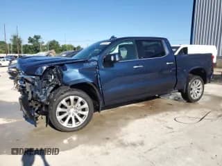 2021 Chevrolet Silverado 1500 High Country with VIN 1GCUYHED0MZ152253, listed as a Copart auction lot 70086555 with 85,585 mi miles and Salvage title. Bid and sale history available at DreamBid. Image 1.