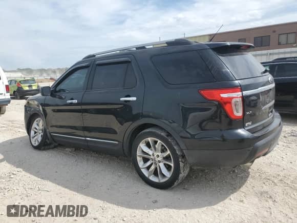 2011 Ford Explorer XLT with VIN 1FMHK7D89BGA63335, listed as a Copart auction lot 70497705 with 159,982 mi miles and Salvage title. Bid and sale history available at DreamBid. Image 2.