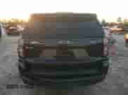 2021 Chevrolet Suburban Z71 z VIN 1GNSKDKD2MR450431, wystawiony jako Copart lot #90513745 z przebiegiem 93 897 mil mil oraz Szkoda całkowita • Salvage title. Historia ofert i sprzedaży dostępna na DreamBid. Obrazek 6.