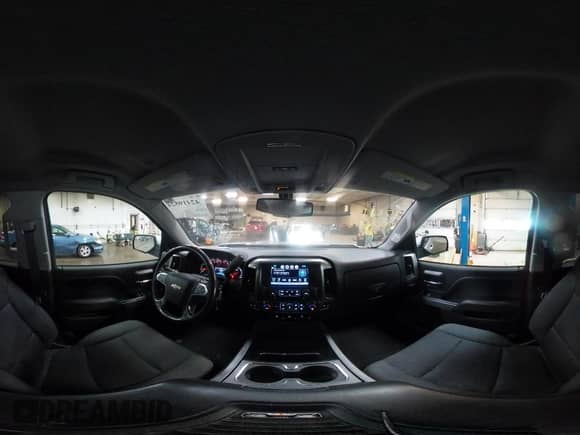 2018 Chevrolet Silverado 1500 LT с VIN 3GCUKRECXJG492648, выставлен на аукционе IAAI как лот 42419524 с пробегом 124 277 миль миль и . История ставок и продаж доступна на DreamBid. Изображение 19.
