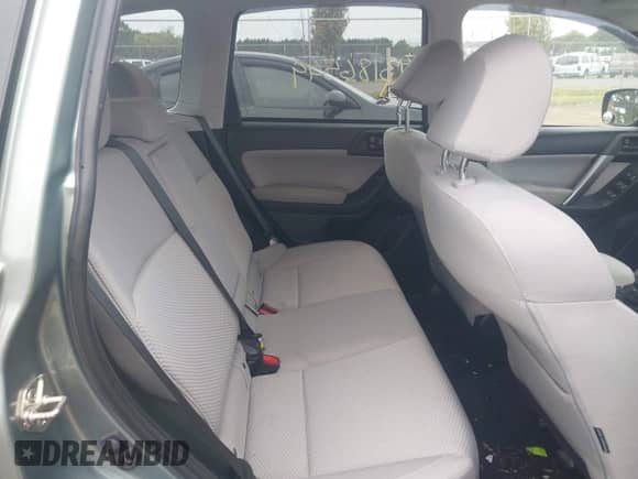 2018 Subaru Forester Premium z VIN JF2SJAEC2JH586302, wystawiony jako IAAI lot #43186549 z przebiegiem 122 233 mil mil oraz . Historia ofert i sprzedaży dostępna na DreamBid. Obrazek 8.