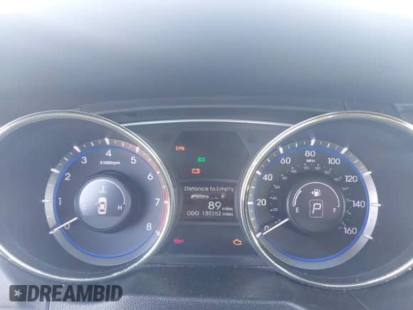 2012 Hyundai Sonata GLS z VIN 5NPEB4AC4CH405270, wystawiony jako IAAI lot #43577261 z przebiegiem 130 282 mil mil oraz . Historia ofert i sprzedaży dostępna na DreamBid. Obrazek 7.