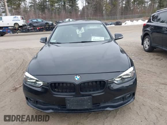 2016 BMW 3 Series 320i xDrive with VIN WBA8A3C54GK690632, listed as a IAAI auction lot 41637167 with 89,374 mi miles and . Bid and sale history available at DreamBid. Image 12.