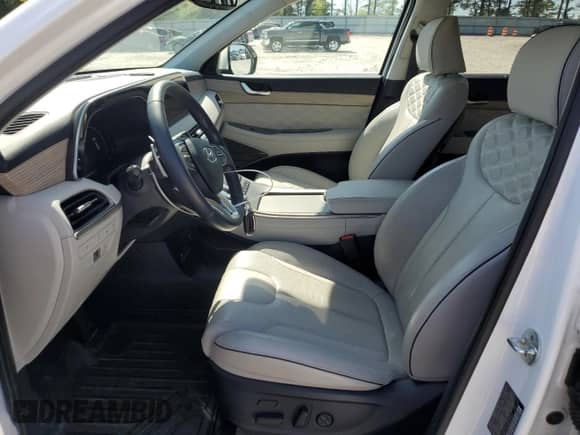 2022 Hyundai Palisade Calligraphy с VIN KM8R74HE9NU383443, выставлен на аукционе Copart как лот 52363305 с пробегом 64 041 миль миль и Списание • Salvage title. История ставок и продаж доступна на DreamBid. Изображение 7.